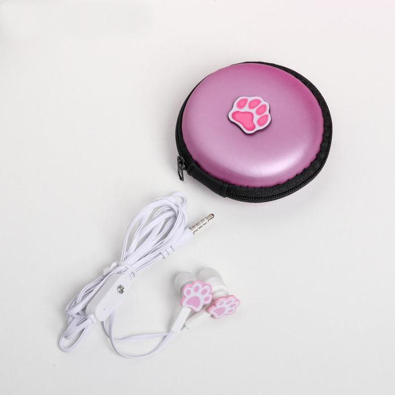 наушники в футляре