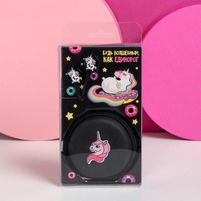 наушники в футляре