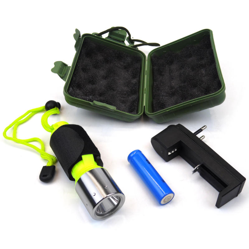 аккумуляторный фонарик 12см