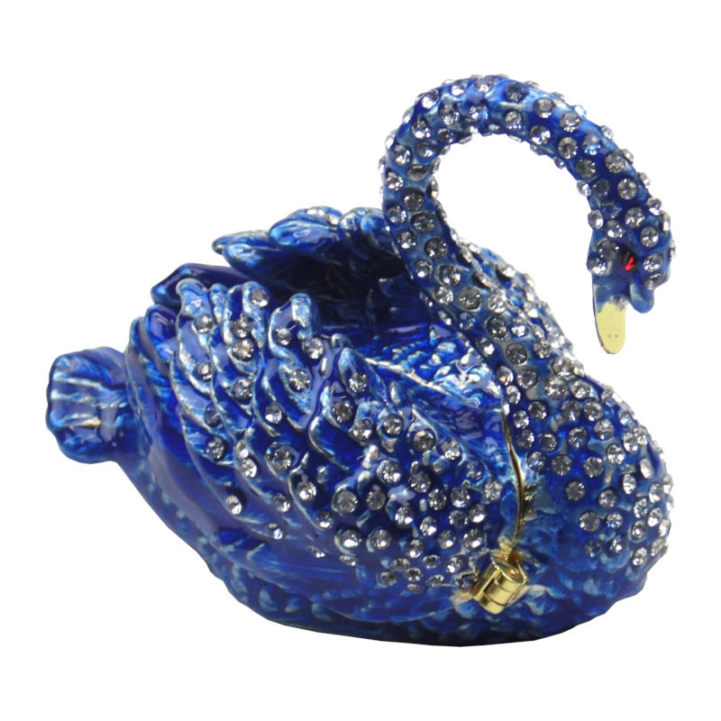 шкатулка металлическая со стразами 8см