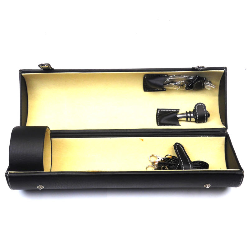 подарочный футляр под бутылку с винными принадлежностями