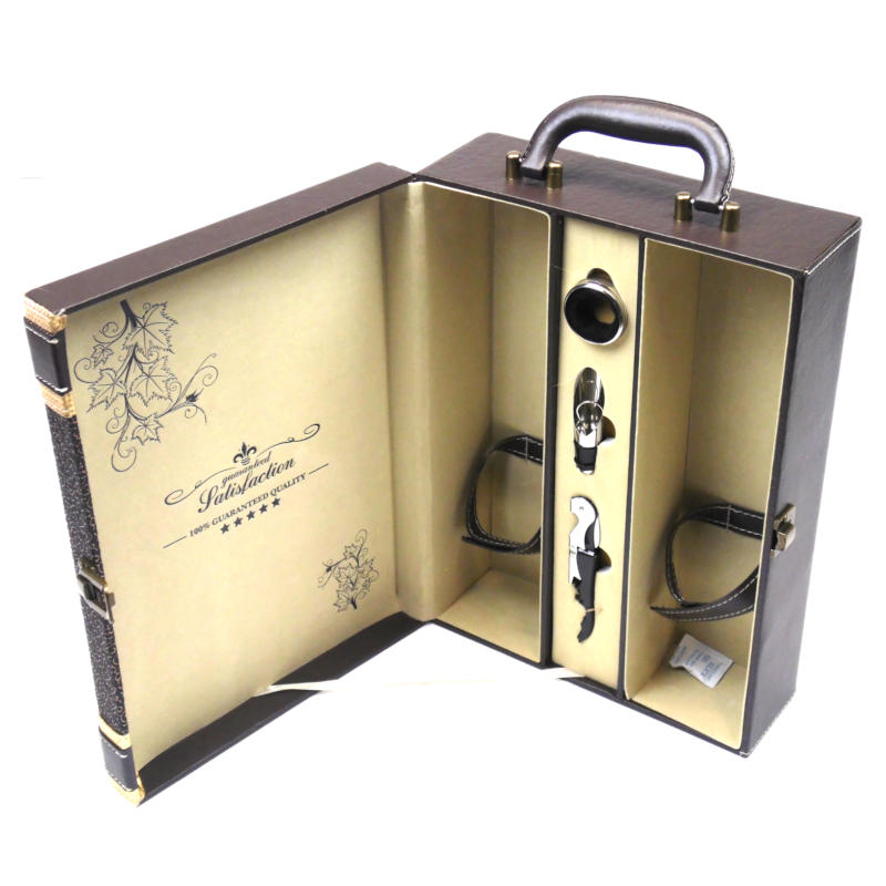 подарочный футляр для двух бутылок с винными принадлежностями